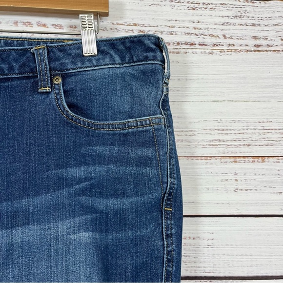 Carhartt Blue Slim Fit Bootcut Denim Jeans - Picture 4 of 16